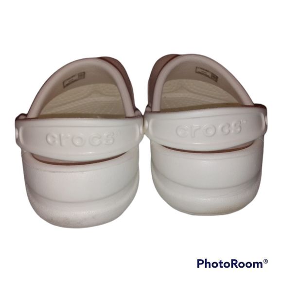 CROCS White Unisex Sandals - Picture 6 of 16